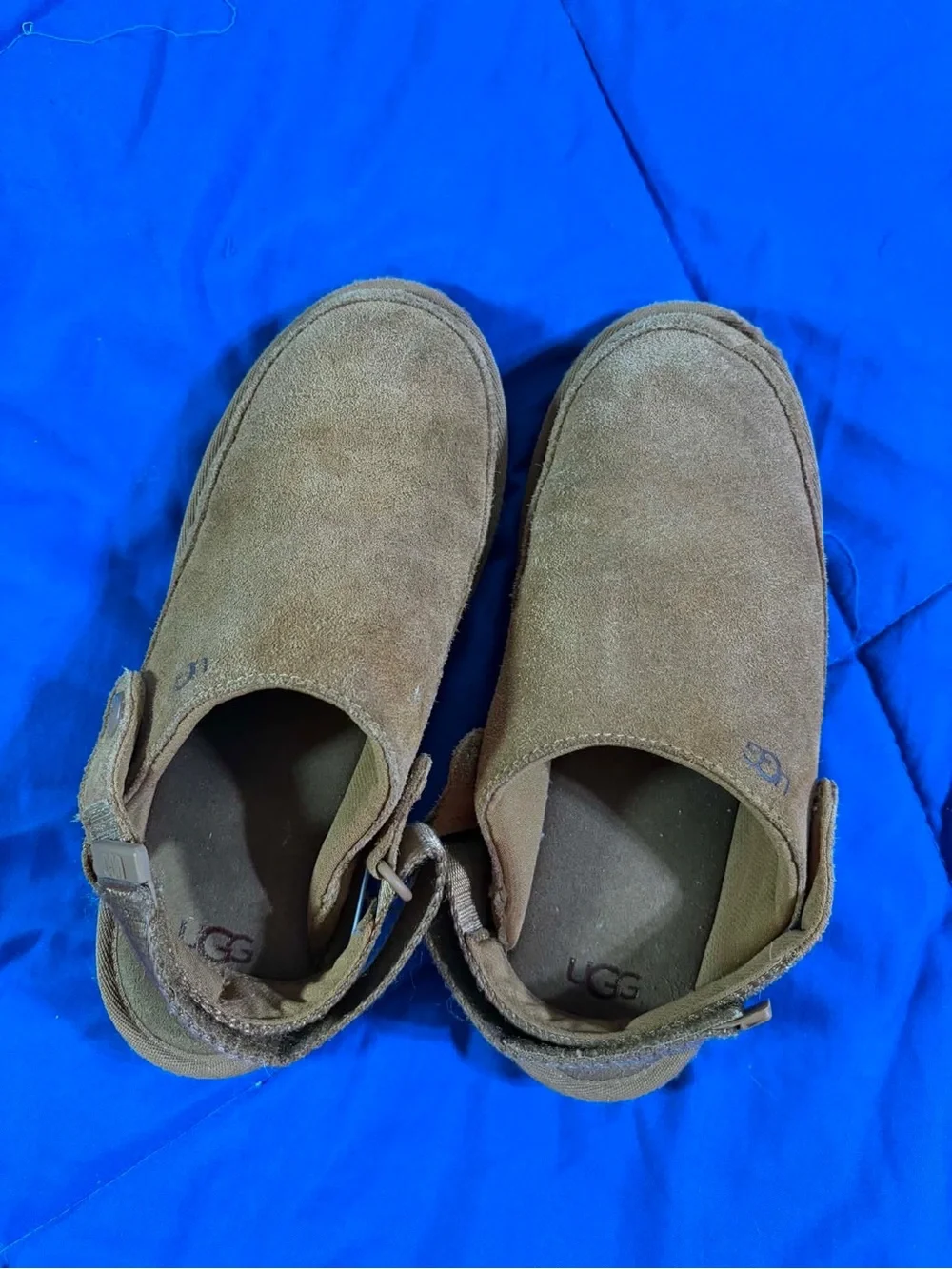 UGG Kids Chestnut Suede Slip-On Clog with Strap